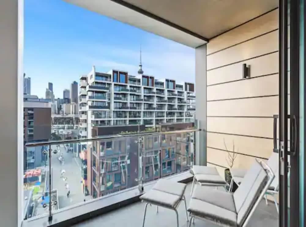 Modern Studio in Wynyard Quarter by Zodiak Stays