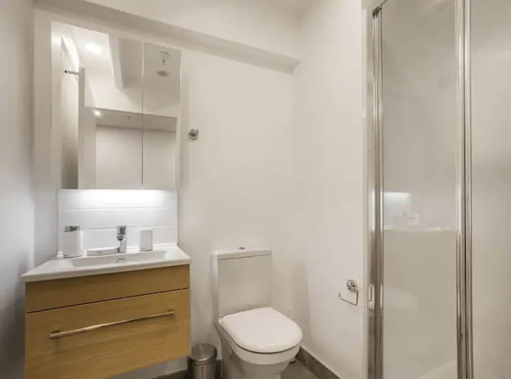 Condo in Queen St CBD w Pool and Gym Zodiak Stays