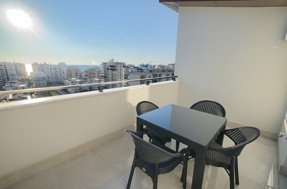 Yekta Blue 3 Residence by NewInn