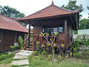 Sunset Hill Lembongan