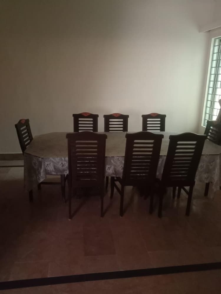 Impeccable 4-bed Villa in Mirpur Azad Khasmir