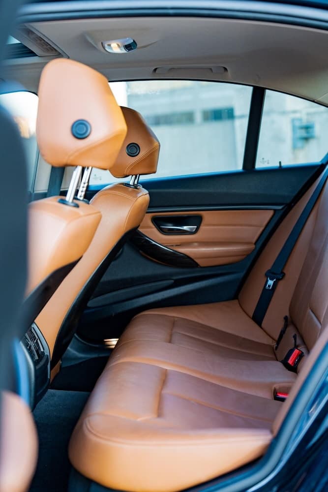 Premium 1 Bed w Rental Car Netflix Amazon