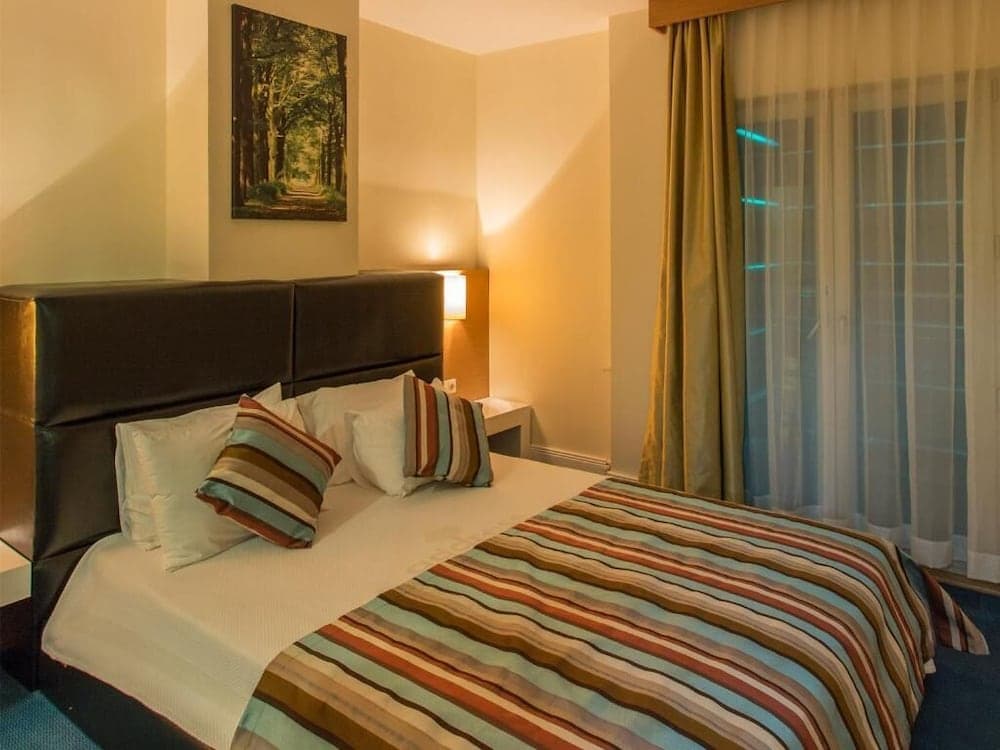 Address Residence Suite Hotel