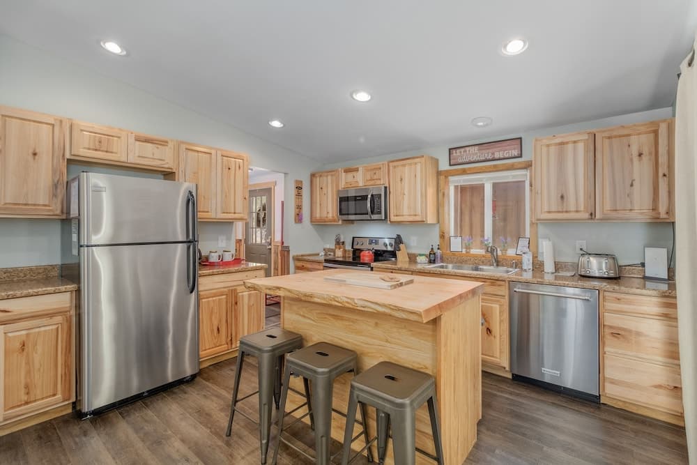 Bigfoot Base Camp 2 Bedroom Home by Redawning