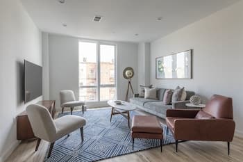 Sun-drenched 3BR Loft With Outdoor Space Near NYC