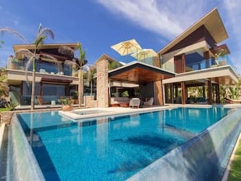 Sunny Vacation Villa 12