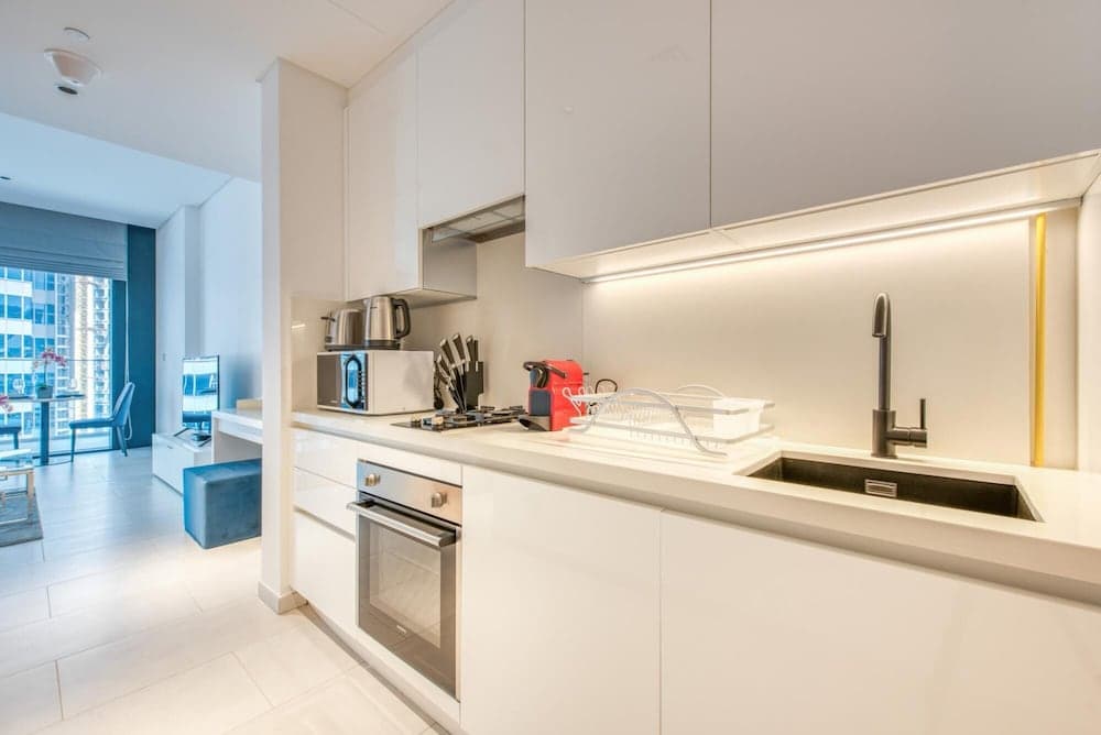 Luxury Studio w Burj Khalifa Vw in Business Bay