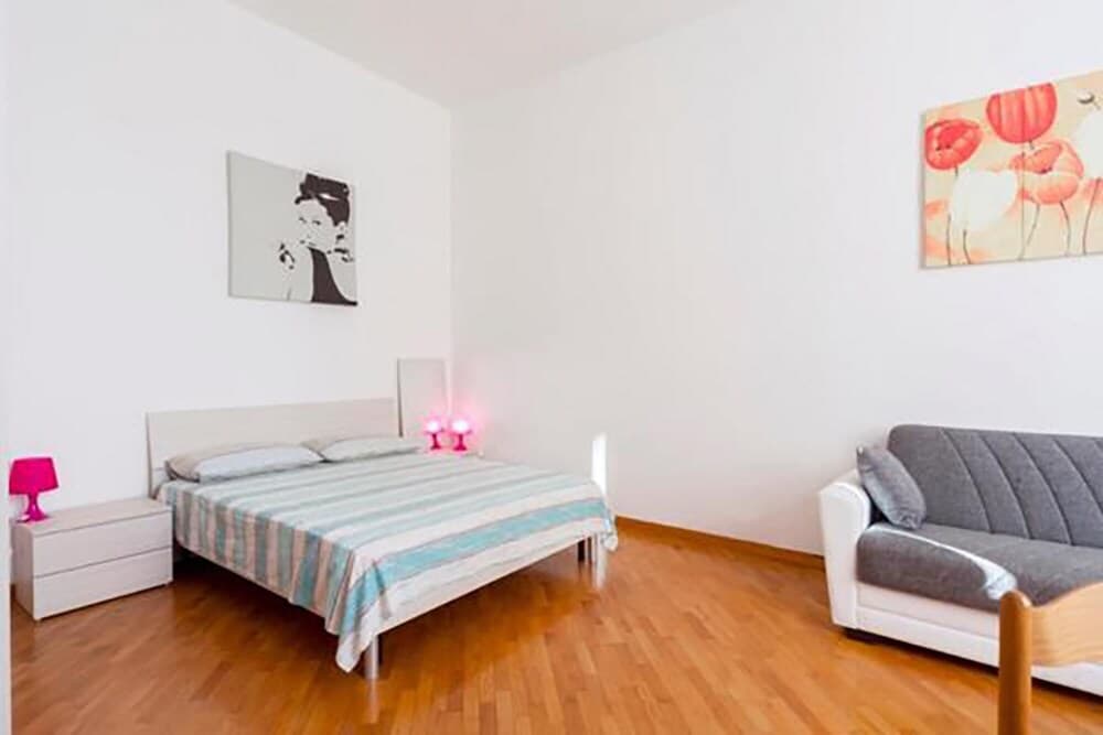 Emilia Levante in Bologna