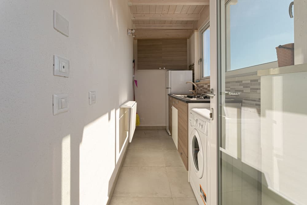 Bilocale con piscina a 500 m dal mare