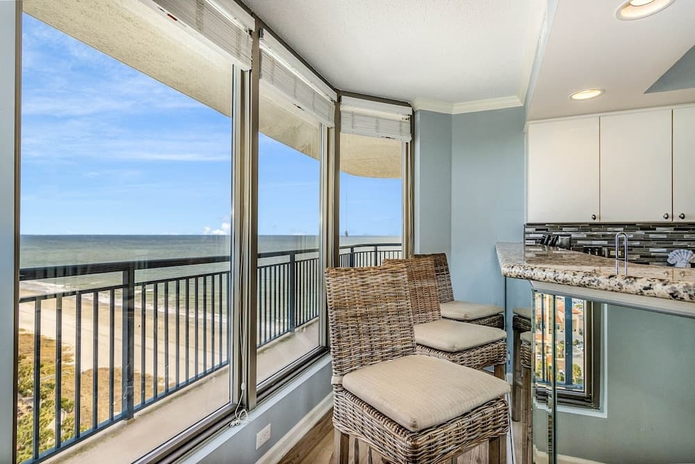 Exquisite 2 bedroom ocean view unit - 2003 Brighton - Kingston Plantation 2 Condo