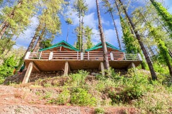 Oak N Pine by Dumnu Homes