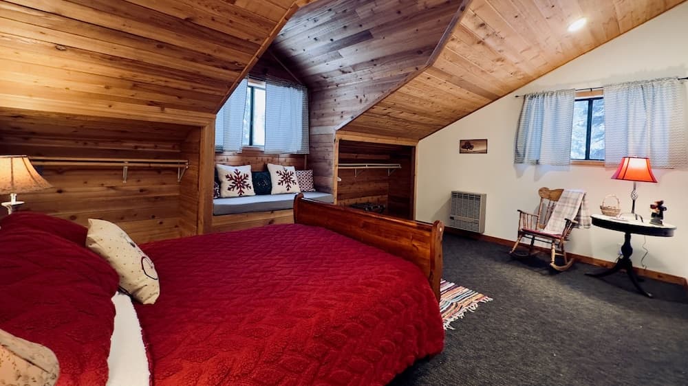 Hidden Bear Retreat Center