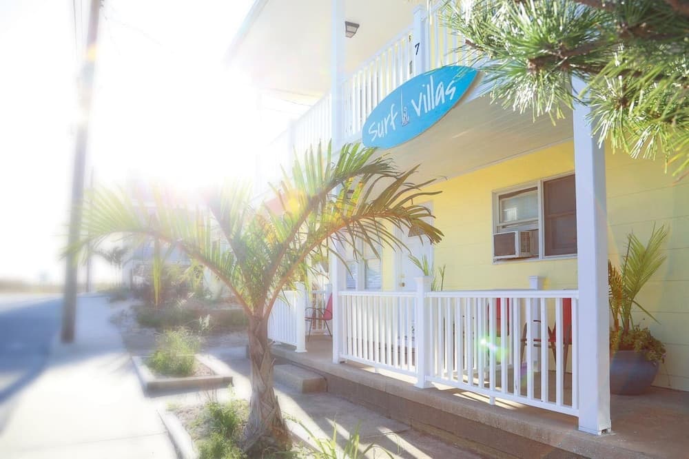 Surf Villa Apartments
