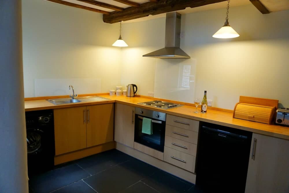 Porth y Dwr - the Secret House!