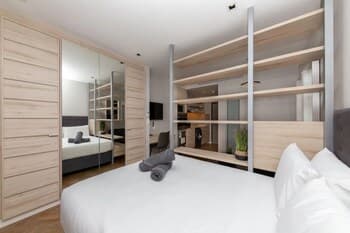 Modern, Central and Secure Studio Apartment Cape Town