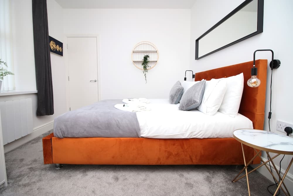 Eastern Way 1 by Tŷ SA in Newport