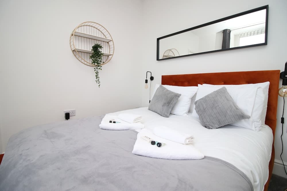 Eastern Way 1 by Tŷ SA in Newport