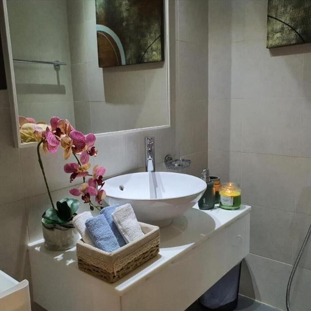 Luxurious Apartment Near Dubai Downtown, UAE