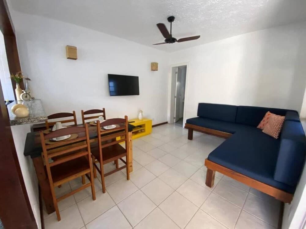 Linda Casa Perto da Rua das Pedras 2 Quartos