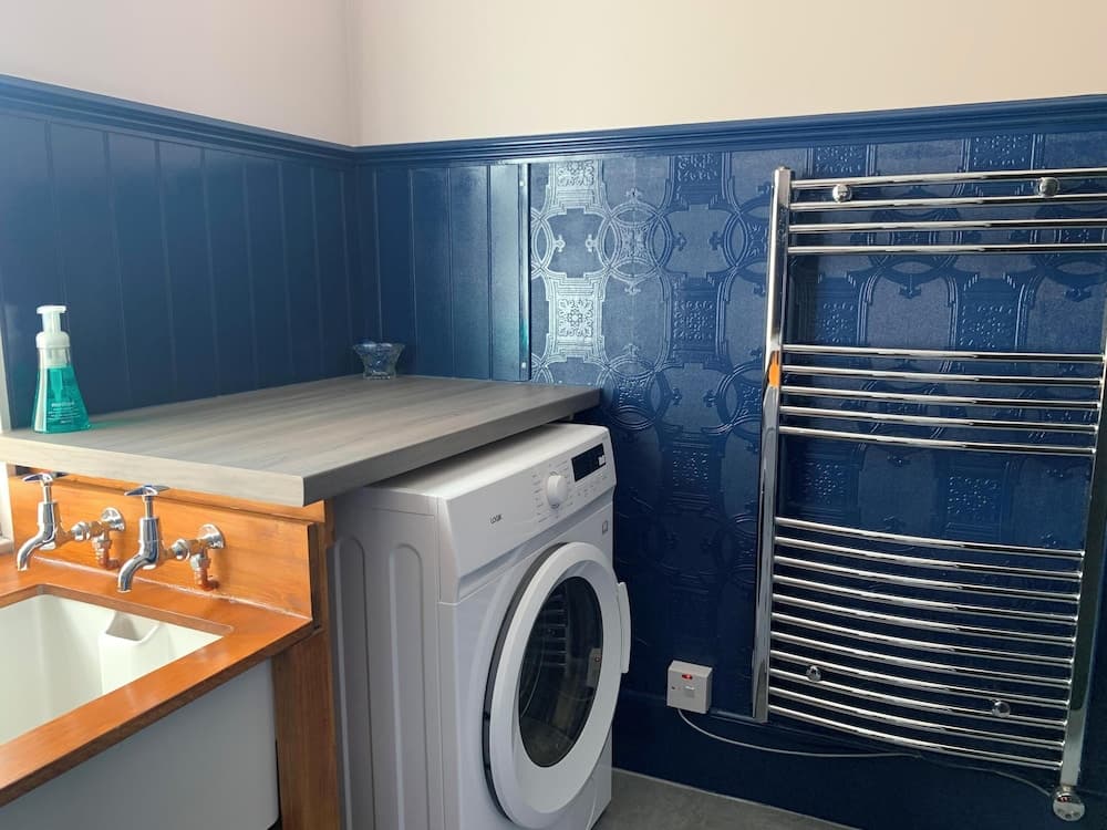 Squirrel Away Apartment Crieff