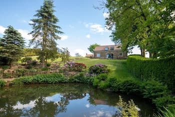 Host Stay Millfield Cottage