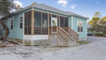 Peaceful Cottage in Fort Morgan Pool and hot tub