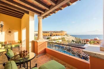 Beautiful One Bedroom Master Suite at Los Cabos