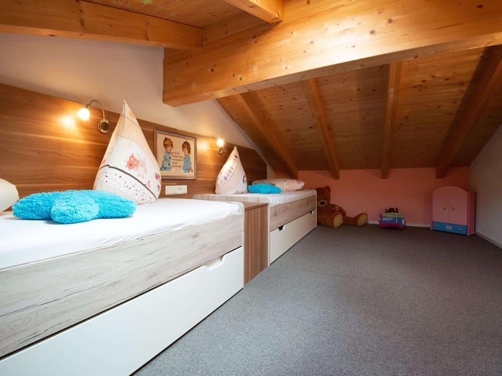 Beautiful Holiday Apartment in Umhausen With two Balconies