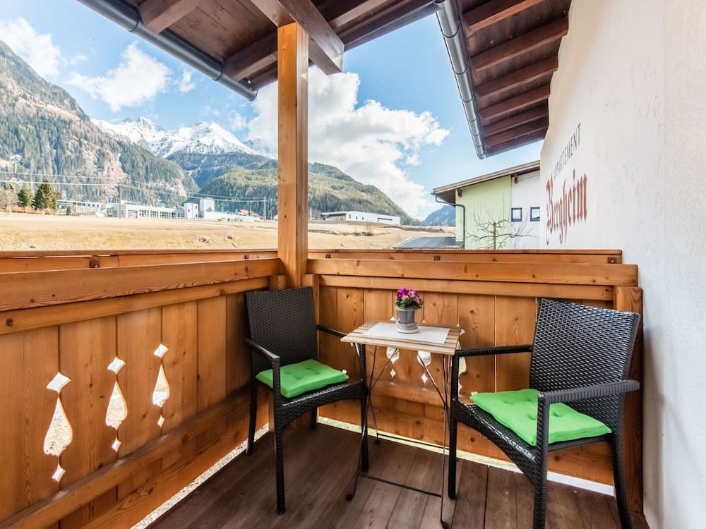 Nice Apartment in Umhausen With a Terrace