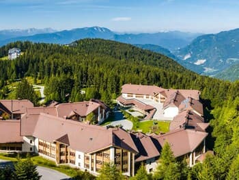 Alpine Apartment on Lake Ossiacher With Wellness