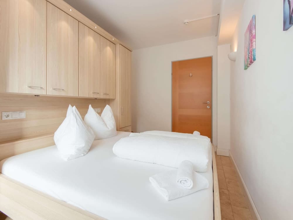 Apartment Zwieselstein Near Ski Slopes