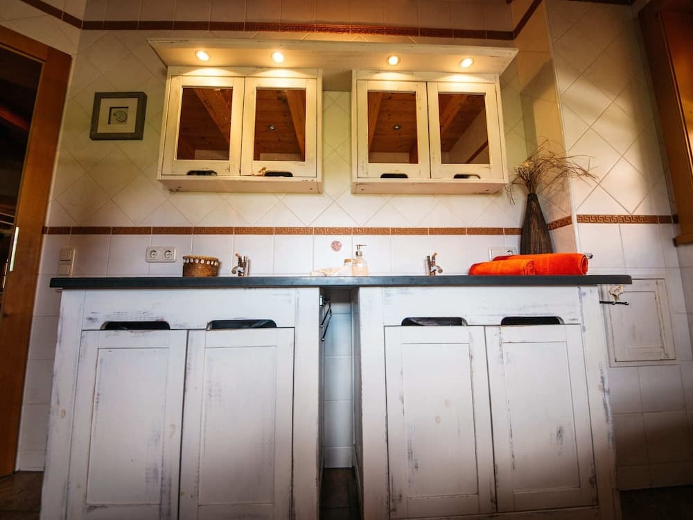 Holiday Home in Carinthia Near Lake Klopeiner