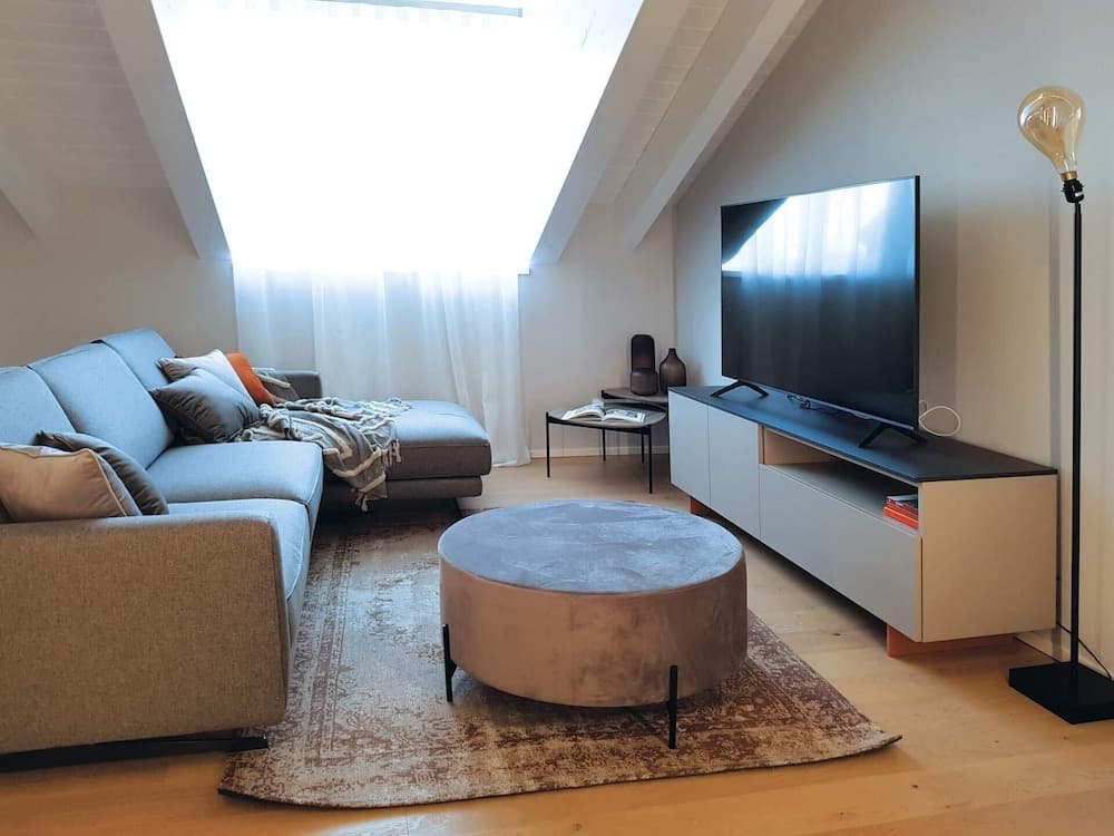 AR Chelsea Apartment