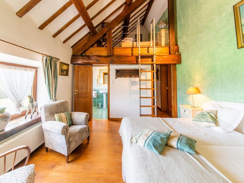 Stunning Holiday Home in Theux