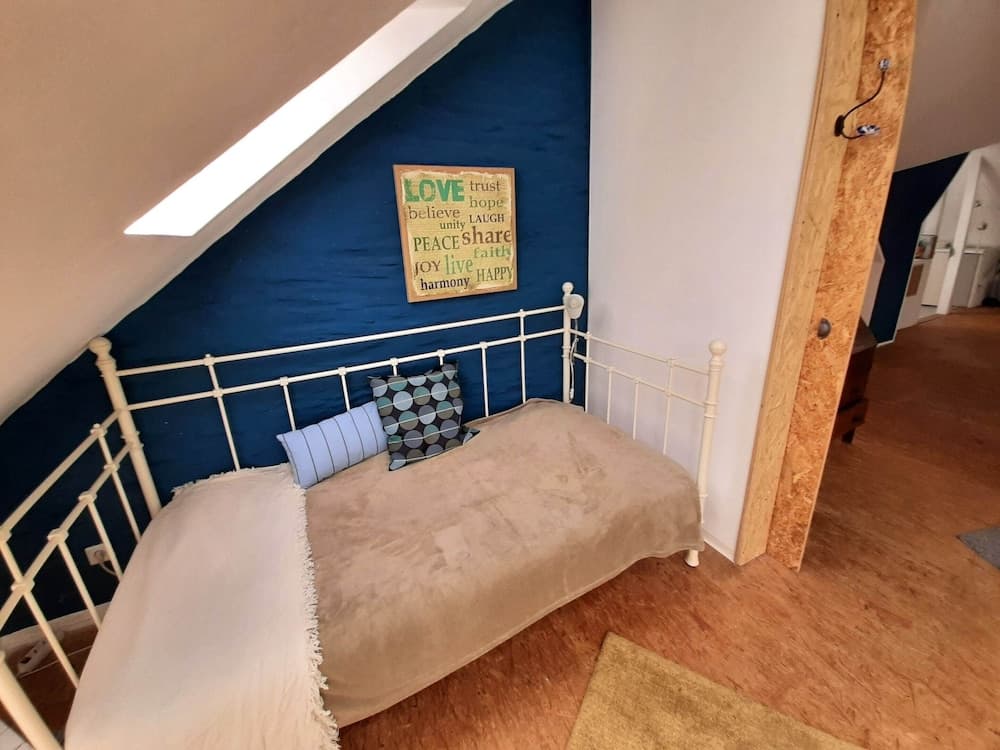 Lovely Apartment in Roes With a Terrace