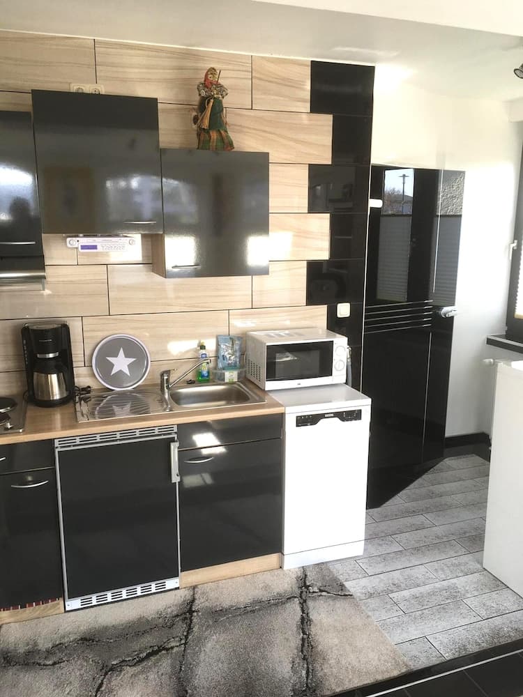 Snug Apartment in Grevesmuhlen With Terrace