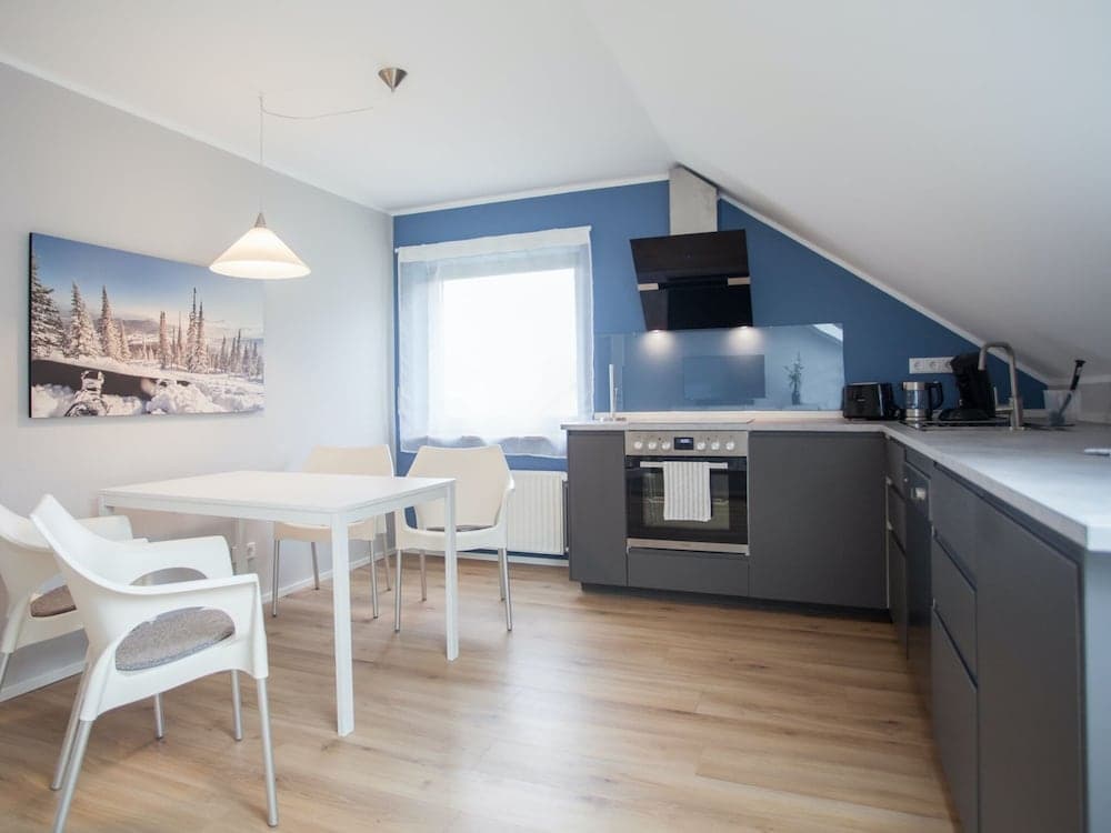 Apartment in Niedersfeld Near Hillebachsee