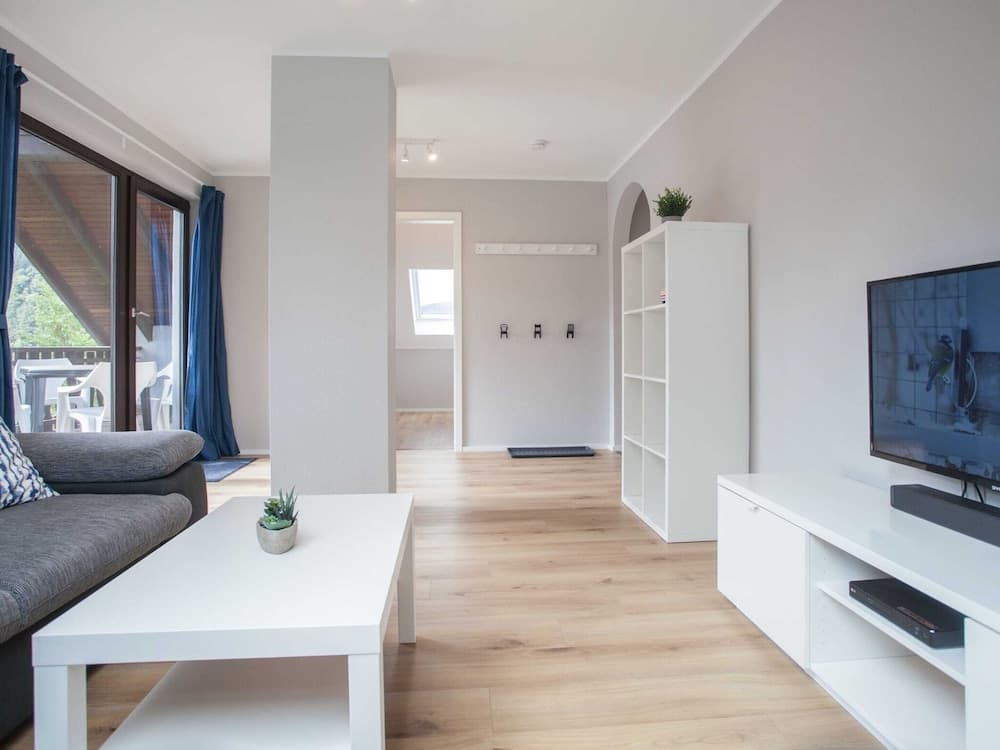 Apartment in Niedersfeld Near Hillebachsee