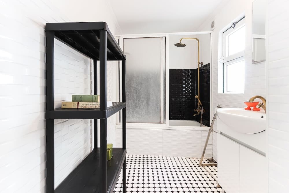 Downtown Stylish by Homing