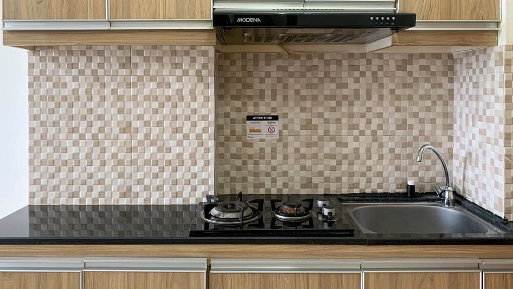 Cozy And Tidy Studio At Tifolia Apartment