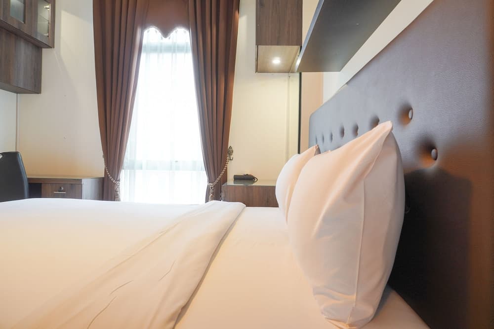 Luxury 1Br Apartment At Pejaten Park Residence