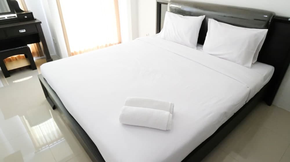 Comfy And Modern Studio (No Kitchen) At Orchard Supermall Mansion Apartment