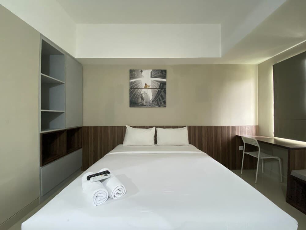 Fancy Studio Apartment At Gateway Park Lrt City Bekasi