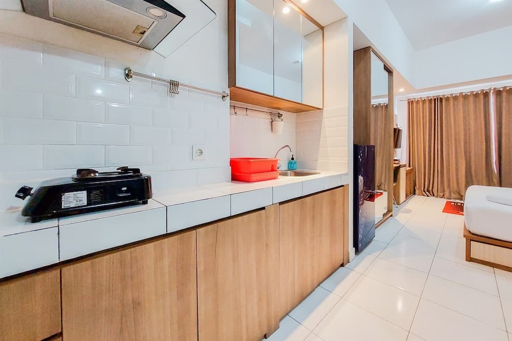 Warm And Homey Studio Room Casa De Parco Apartment