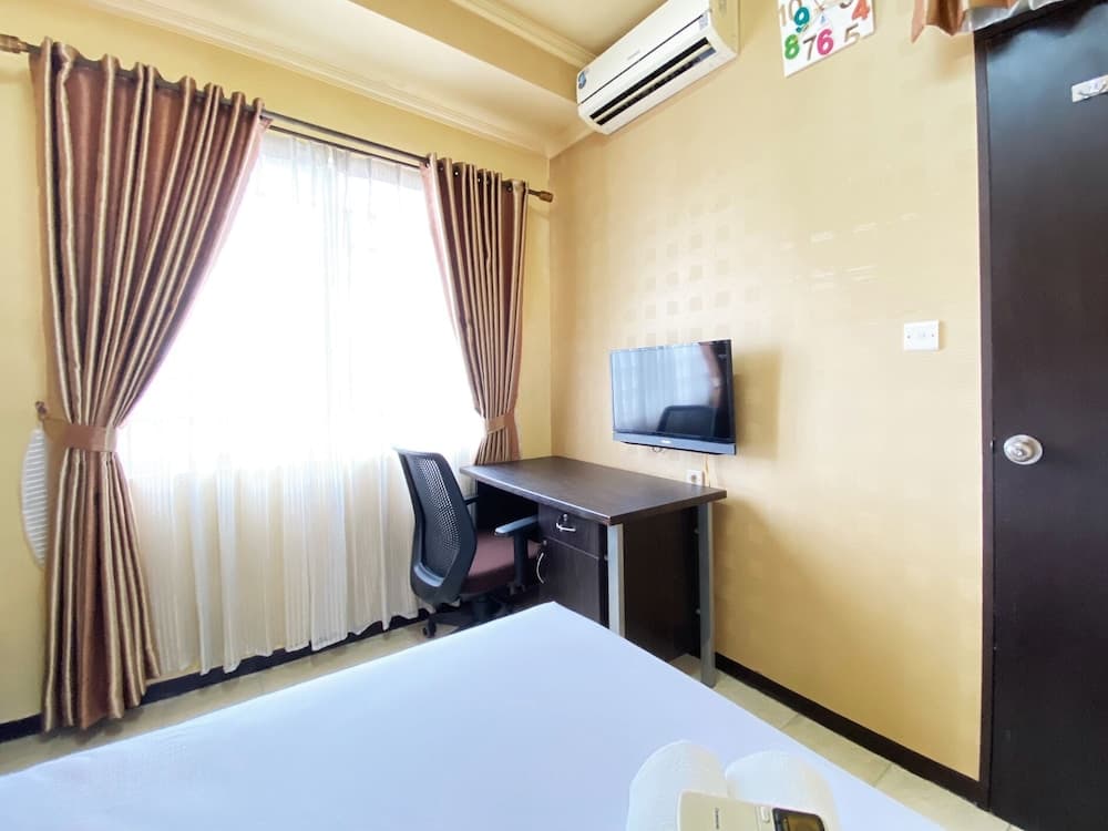 Great Choice 2Br At The Edge Bandung Apartment