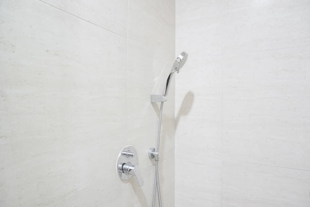 Minimalist And Comfort Stay Studio Gold Coast Apartment