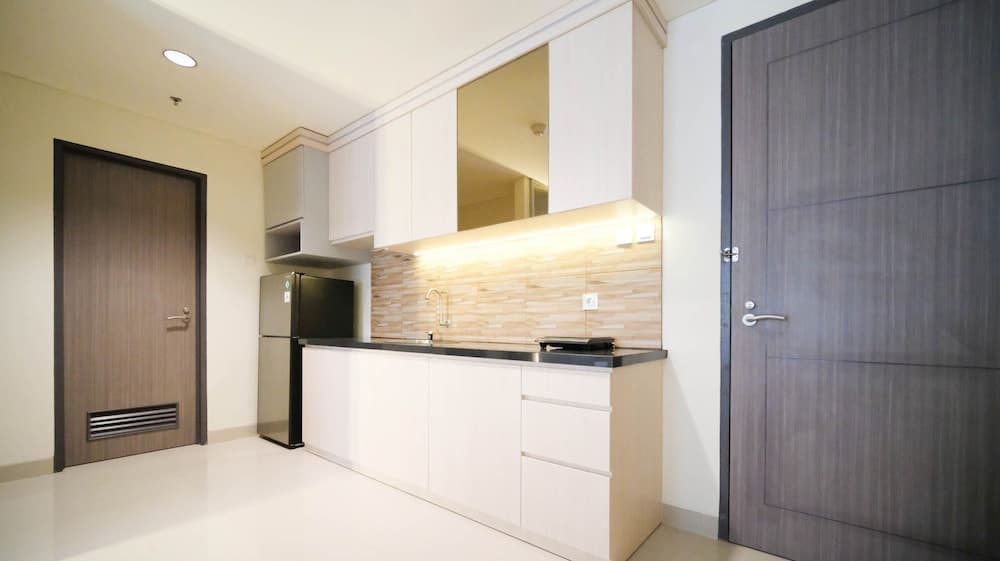 Best Location And Comfy 1Br At Praxis Apartment