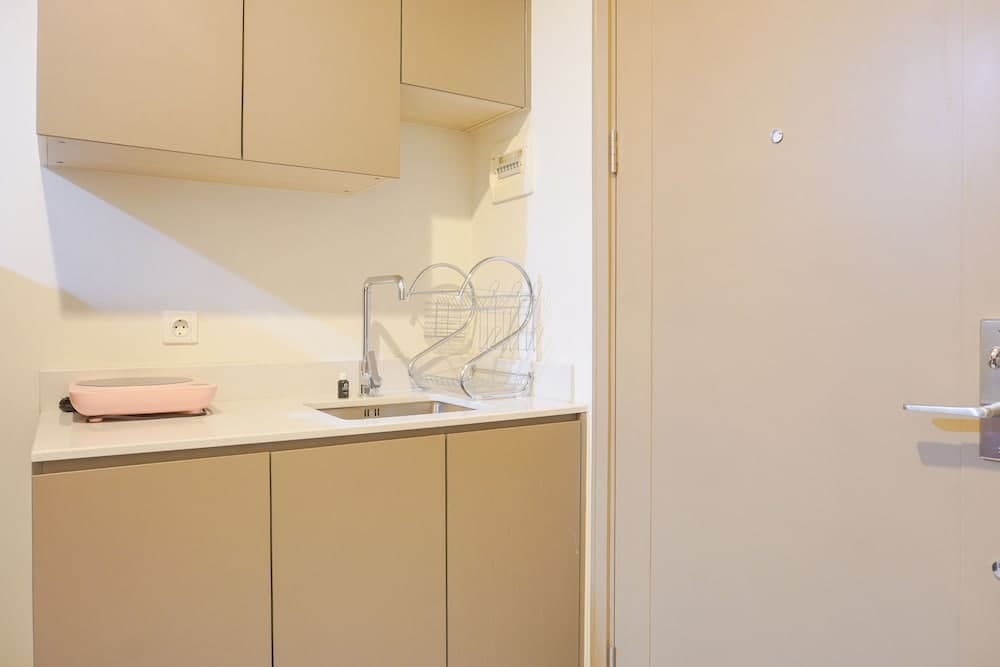 Exclusive And Cozy 1Br At Gold Coast Apartment