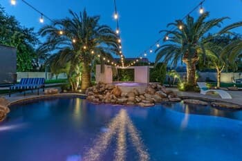 Juniper Mesa 5 Bedroom Home by Redawning