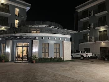 Mont Kalm Swiss Pearl Continental Hotel